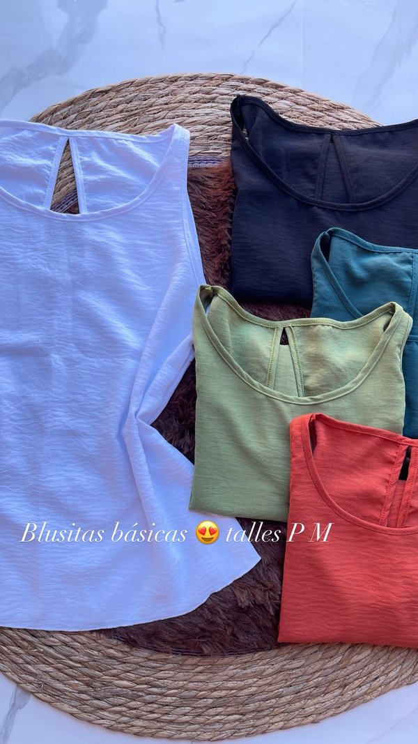 No te puede faltar 😍Blusas Básicas