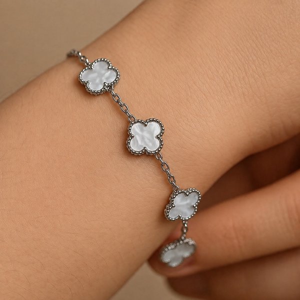 Pulsera Trebol White-Silver