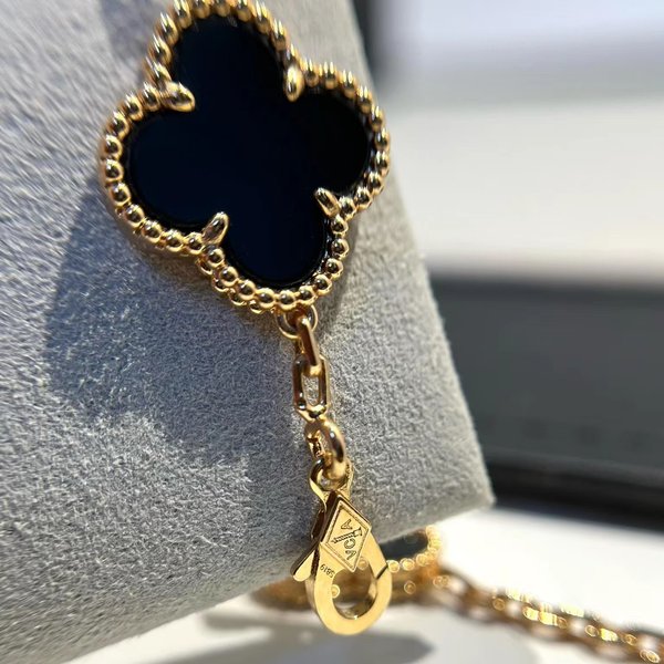 Kit VC Cadena/Pulsera Black-Gold