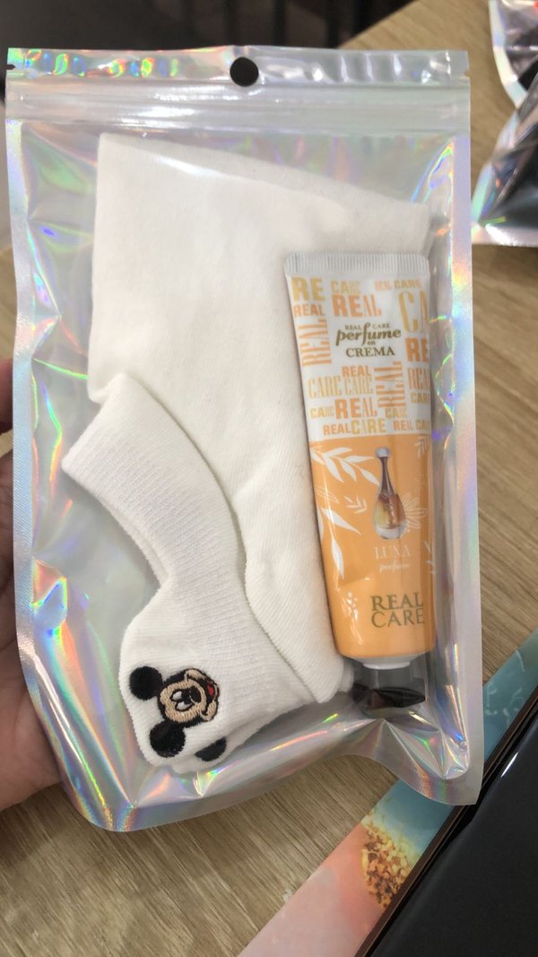 Set de media +crema perfumada