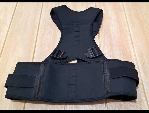 Corrector De Espaladas y Jorova