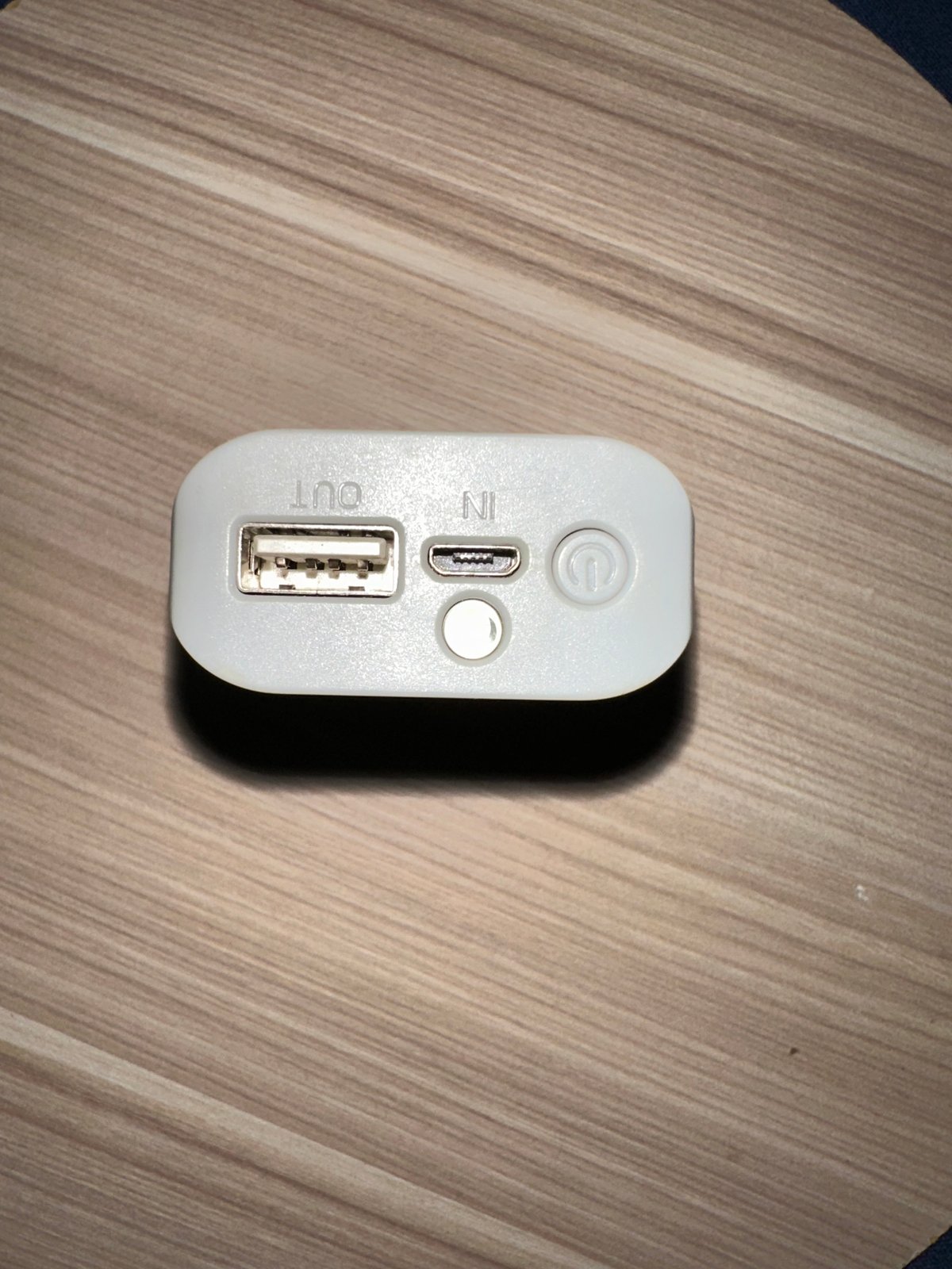 Cargador portátil usado - 3