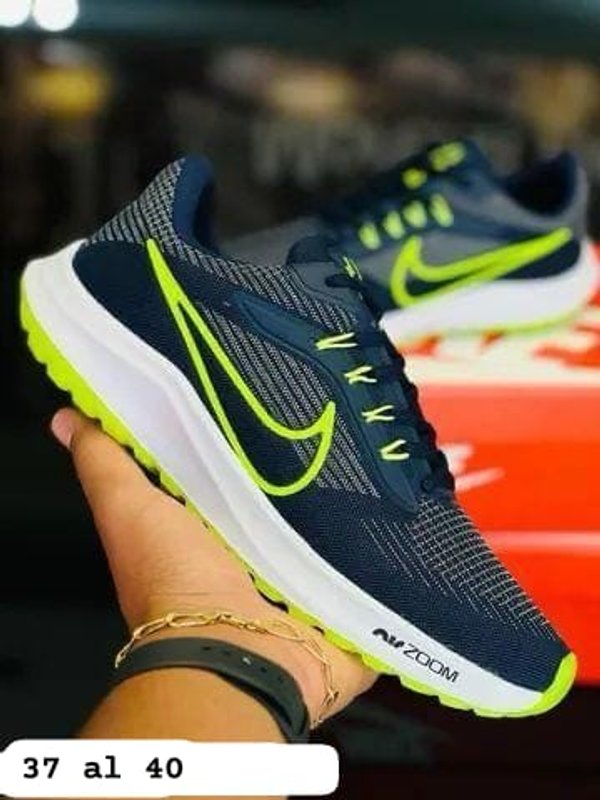Nike Downshifter 11
