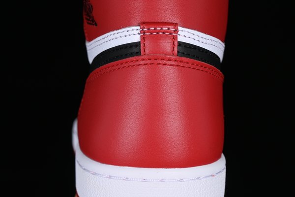 Air Jordan 1 High Chicago
