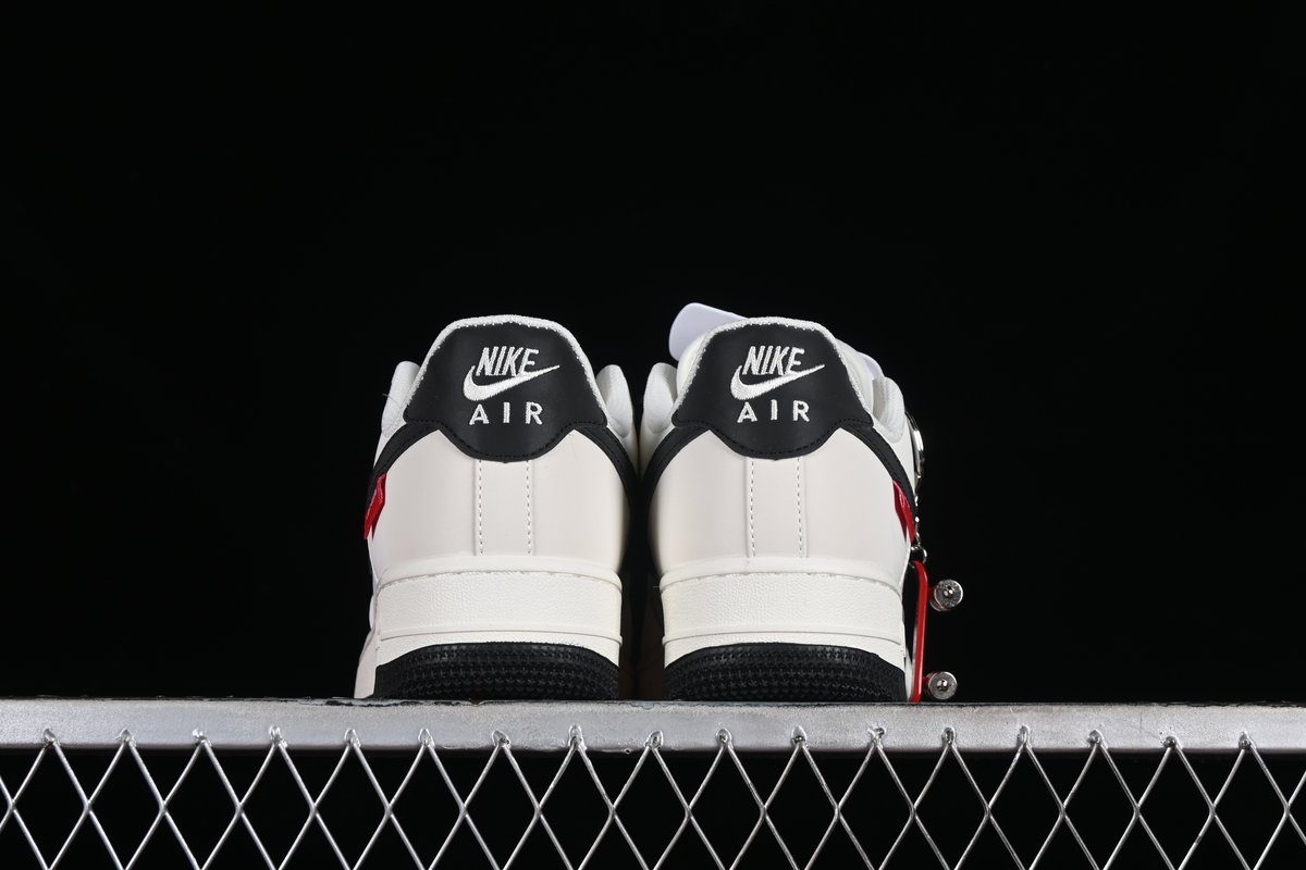 Air Force 1 Low x Supreme - 4