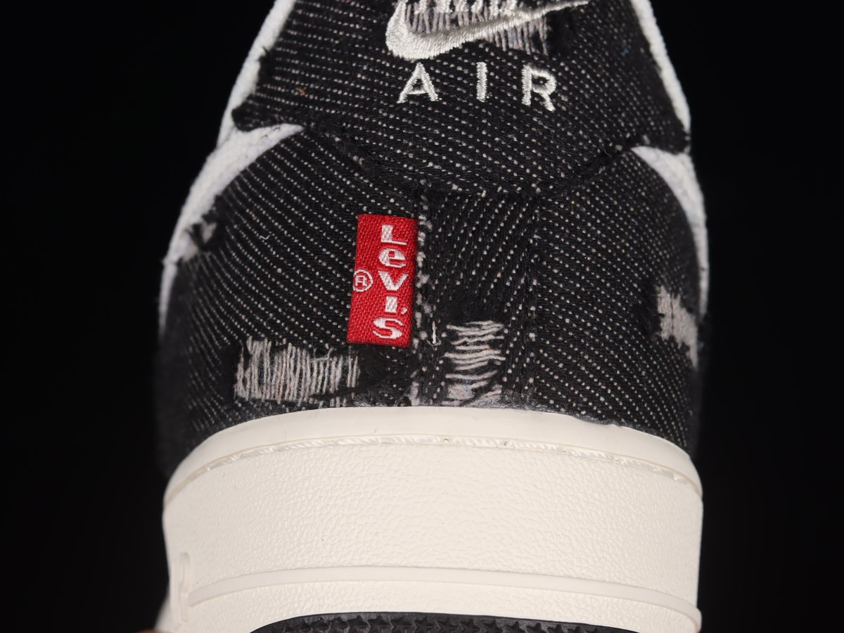 Air Force 1 Low x Levi's - 4