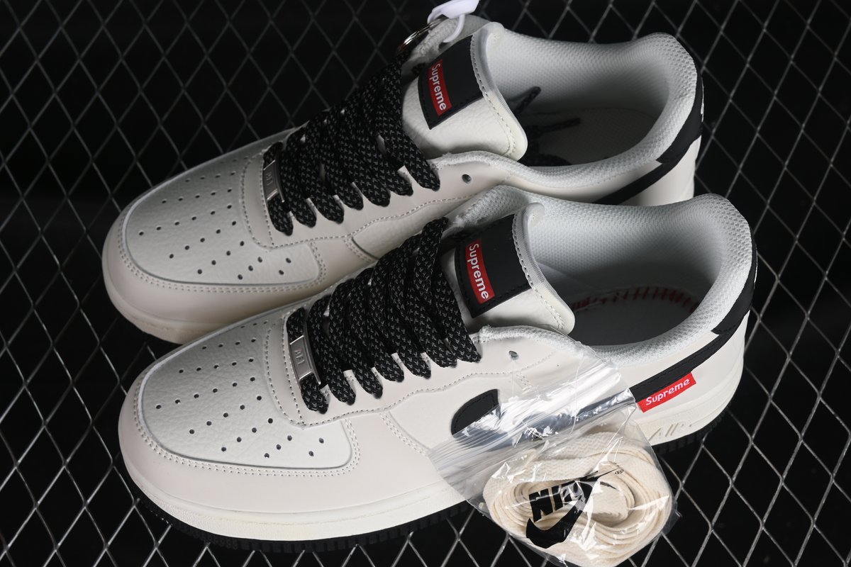 Air Force 1 Low x Supreme - 3