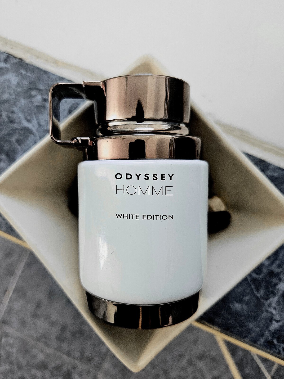Odyssey Homme White Edition 