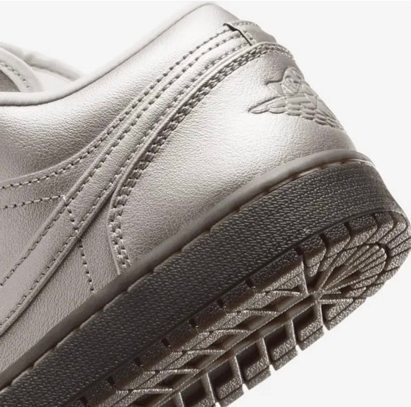 Nike Air Jordan 1 Low Metallic Zinc Wm,