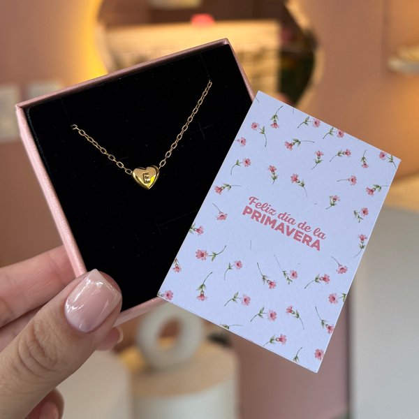 Collar inicial💛