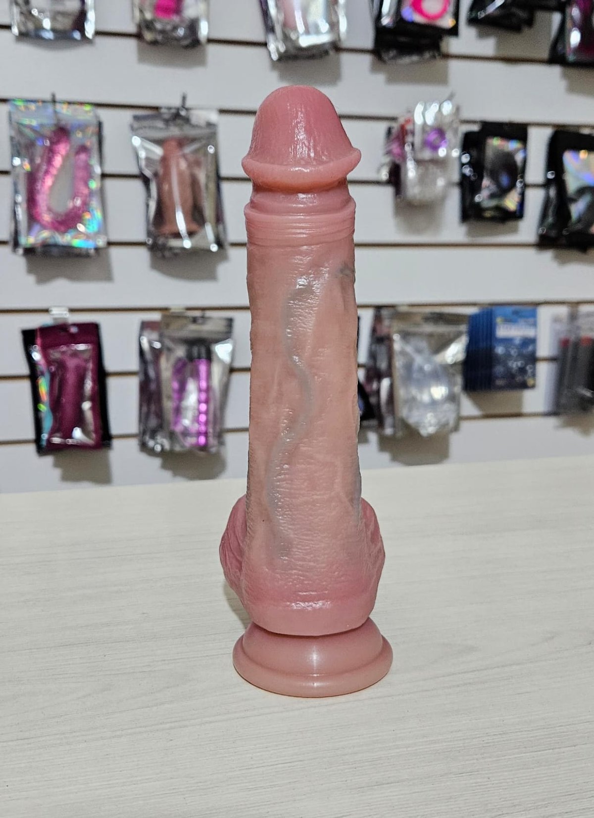 Vibrador con ventosa, control y movimientos - 19,5 x 3,5 cm  - 2