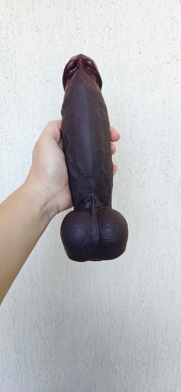 Dildo con ventosa - 22x 5 cm 