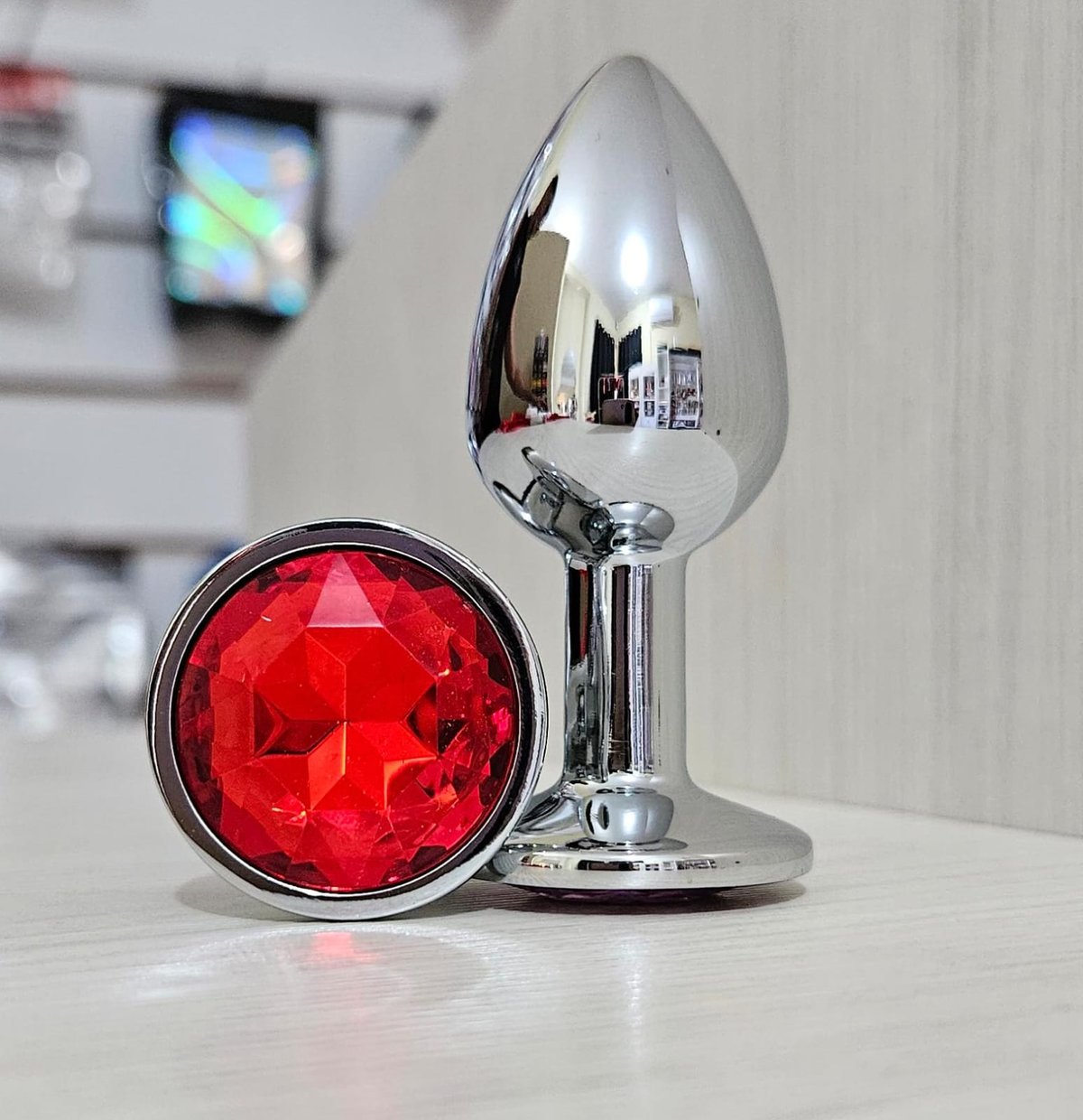 plug anal rojo INTENSE - ALUMINUM METAL ANAL PLUG WITH RED CRYSTAL SIZE L main image 0