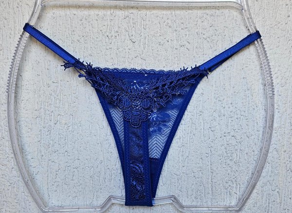 Less AZUL 