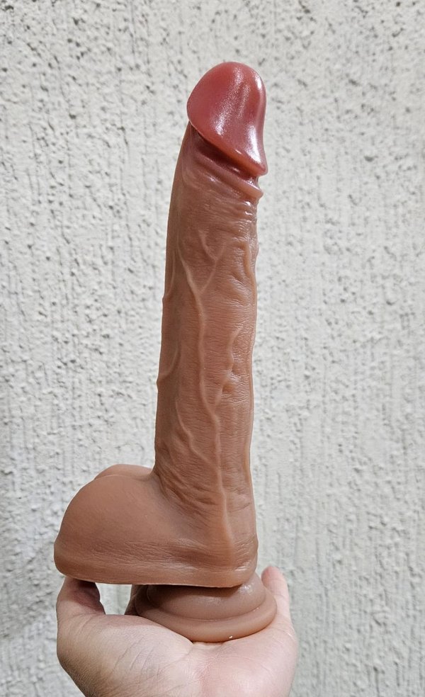 Vibrador con ventosa, control y movimientos - 21 x 4 cm 