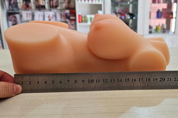 Masturbador - Medio cuerpo 21cm 