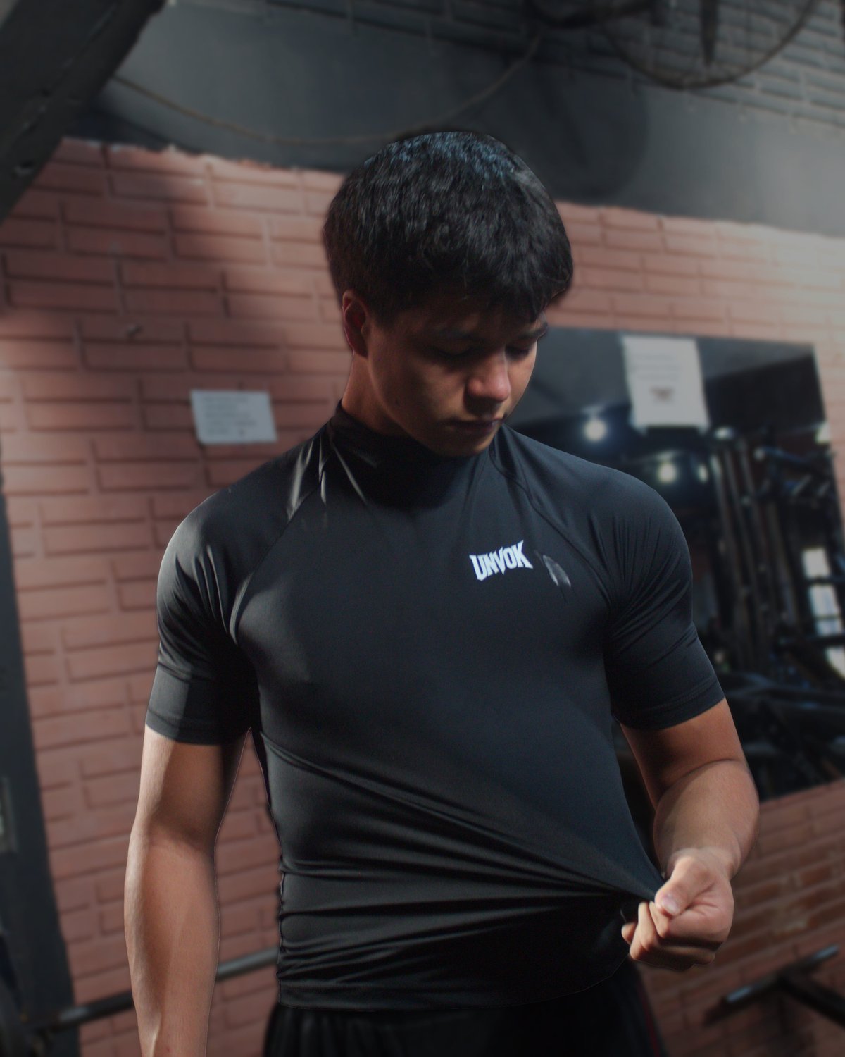Essential rashguard