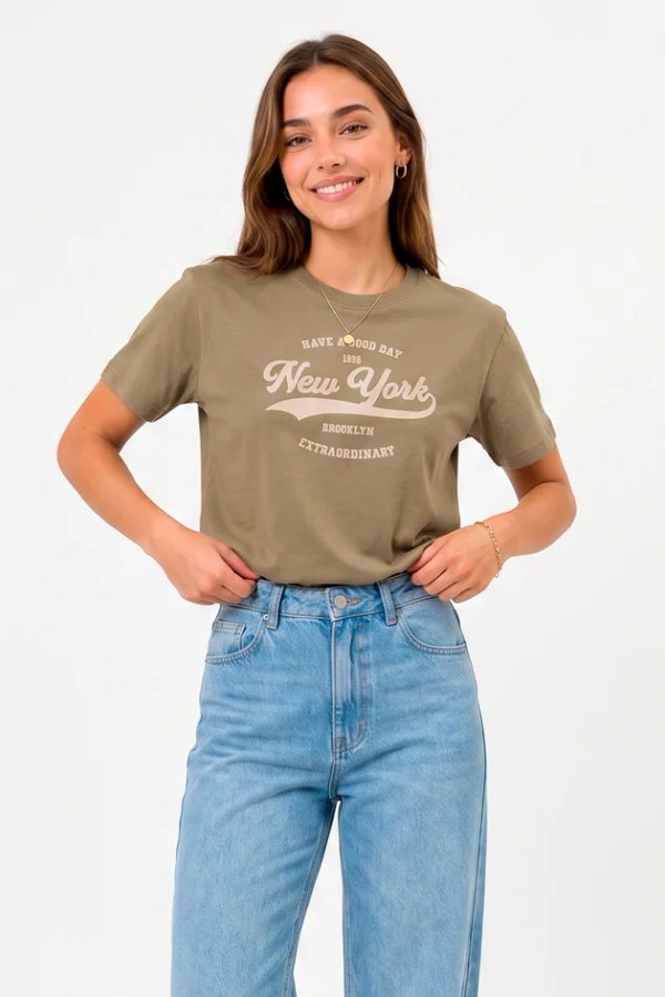 T-shirt Feminina Caqui New York