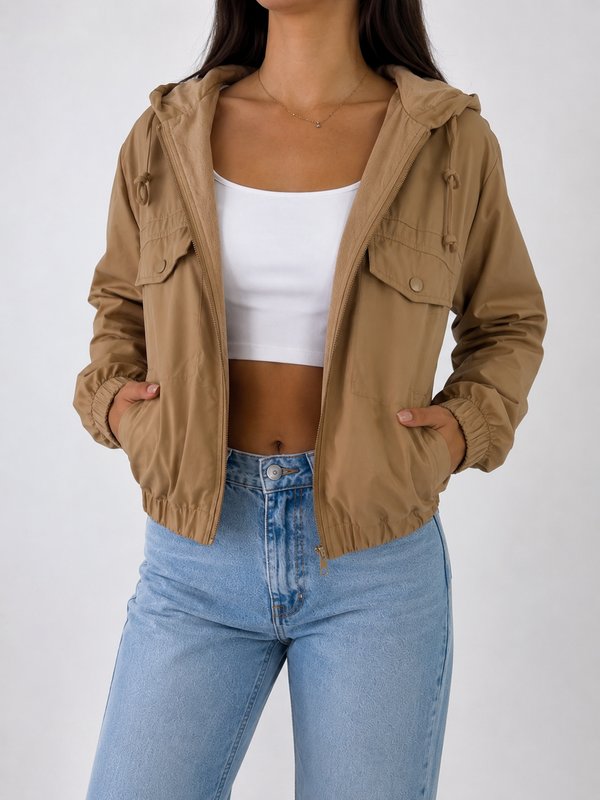 CHAQUETA BOMBER CON CAPUCHA 