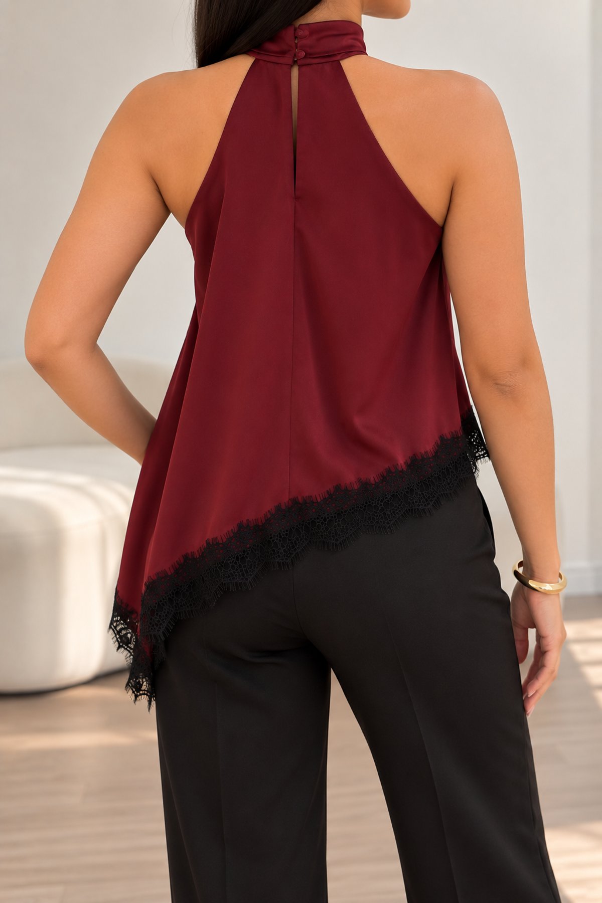 BLUSA HALTER CON ENCAJE - 3