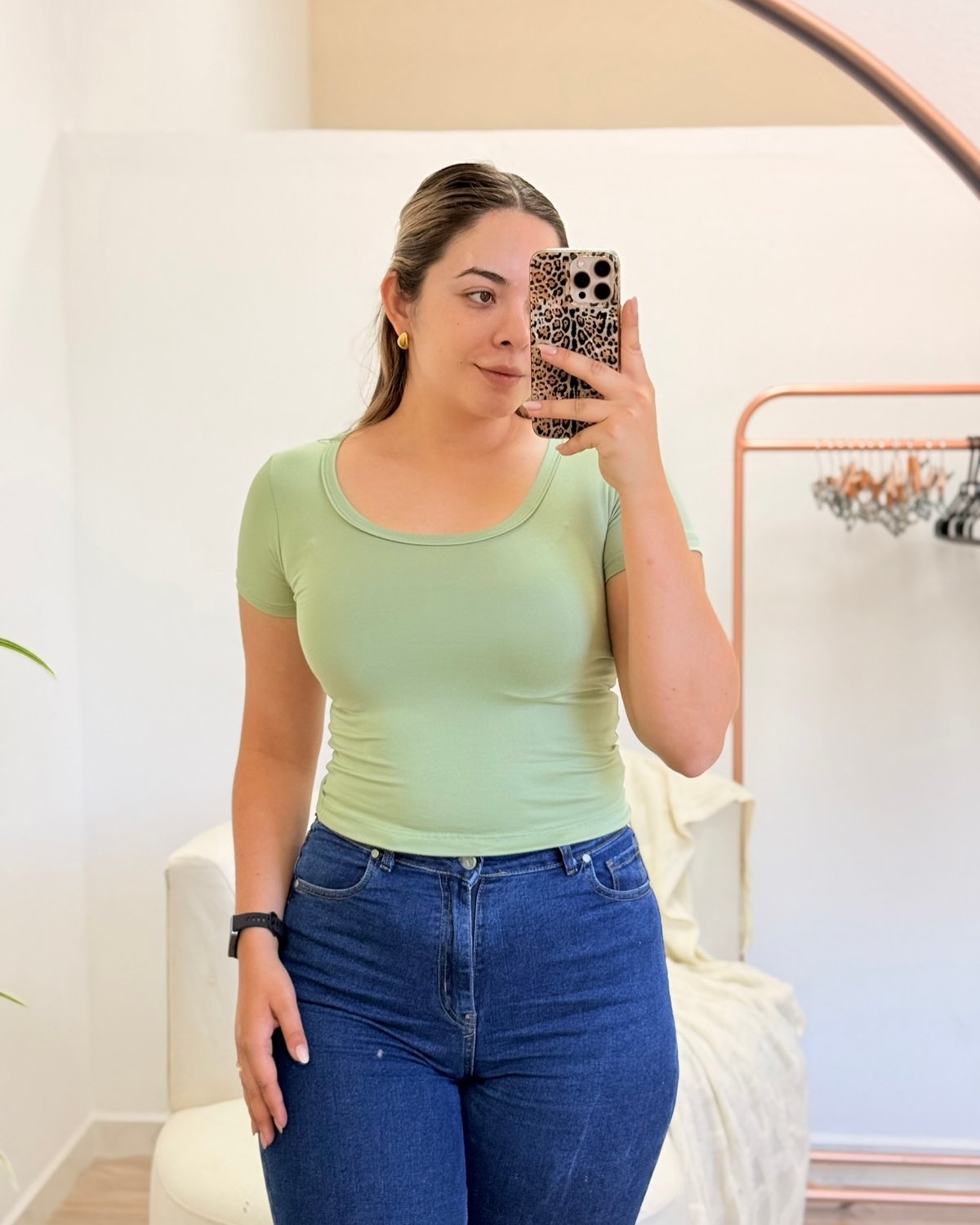 Promo Crop Cuello Redondo Escotado #6902