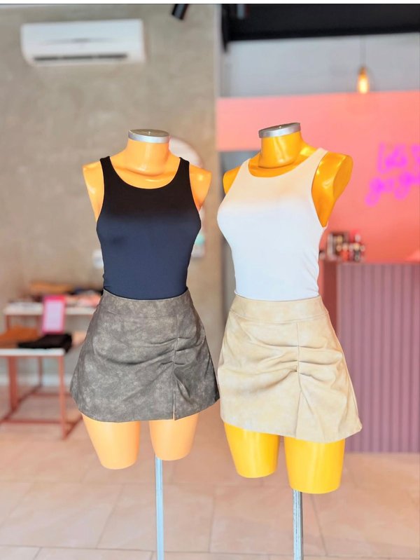 Mini Cuerina Drapeada