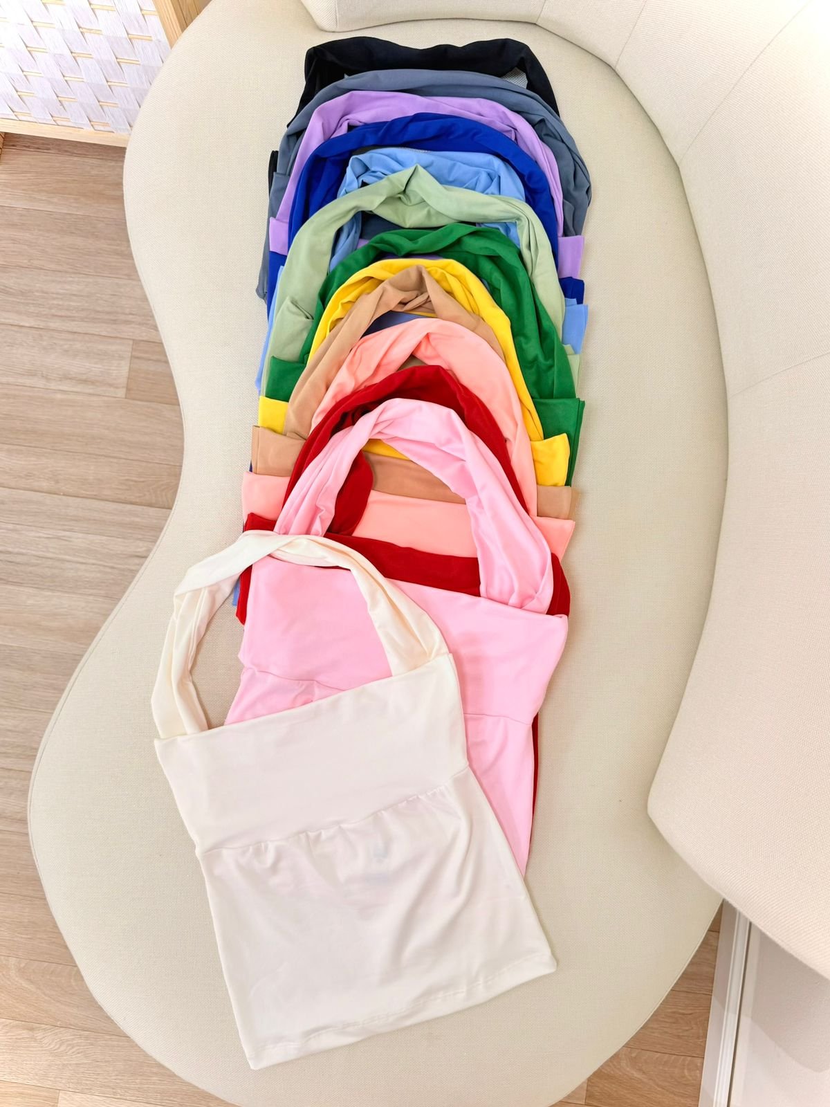 PROMO CROPS 2X50MIL/1X35MIL. Strapless con cuello