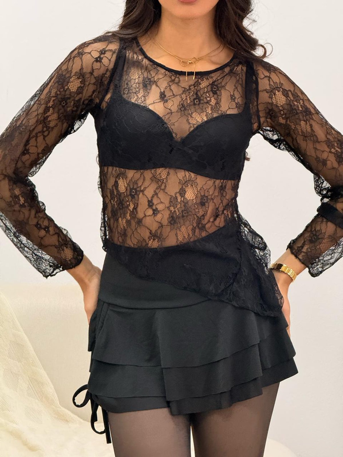 MANGA LARGA DE ENCAJE  - 2