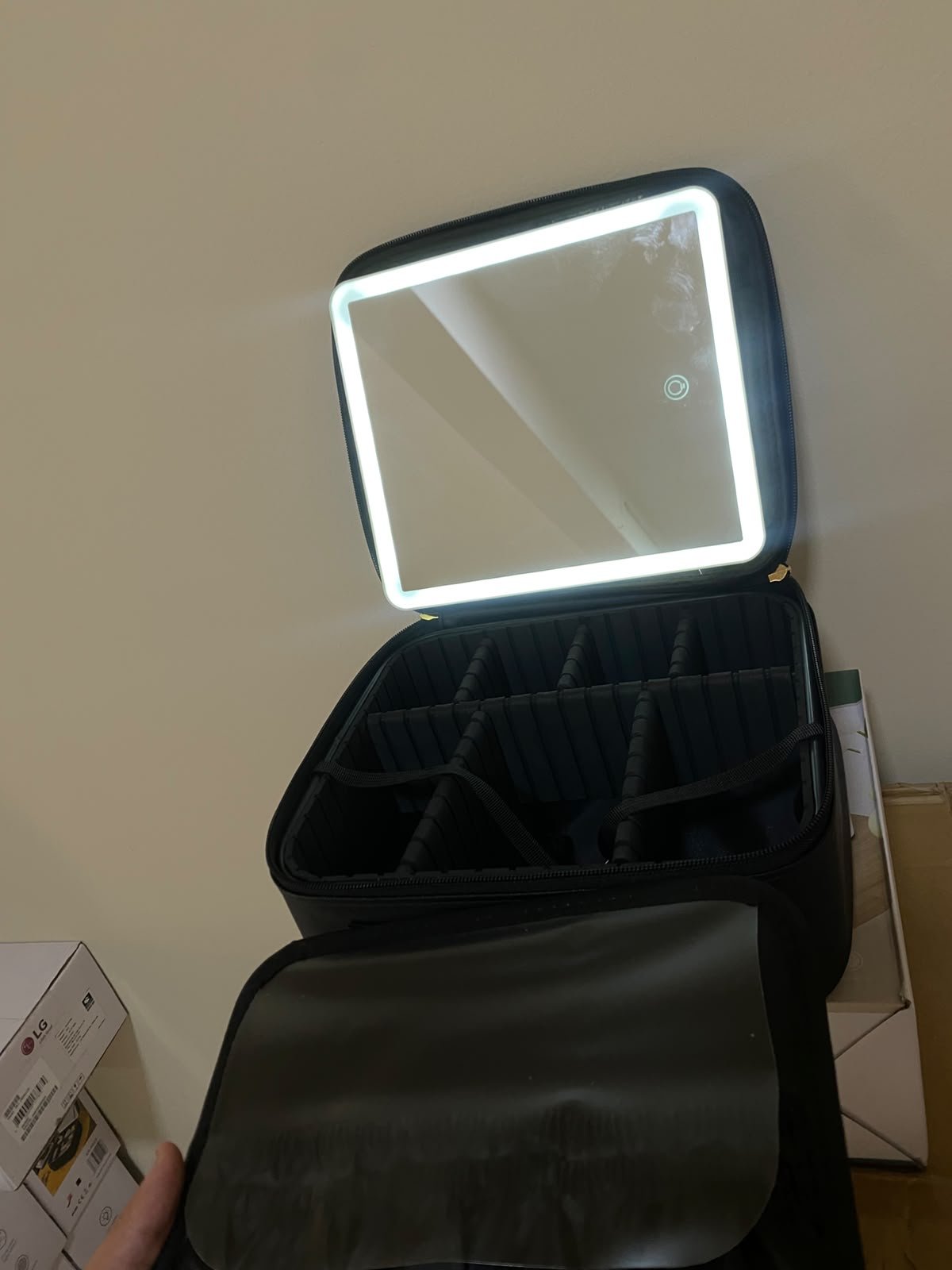Neceser con espejo led - 2