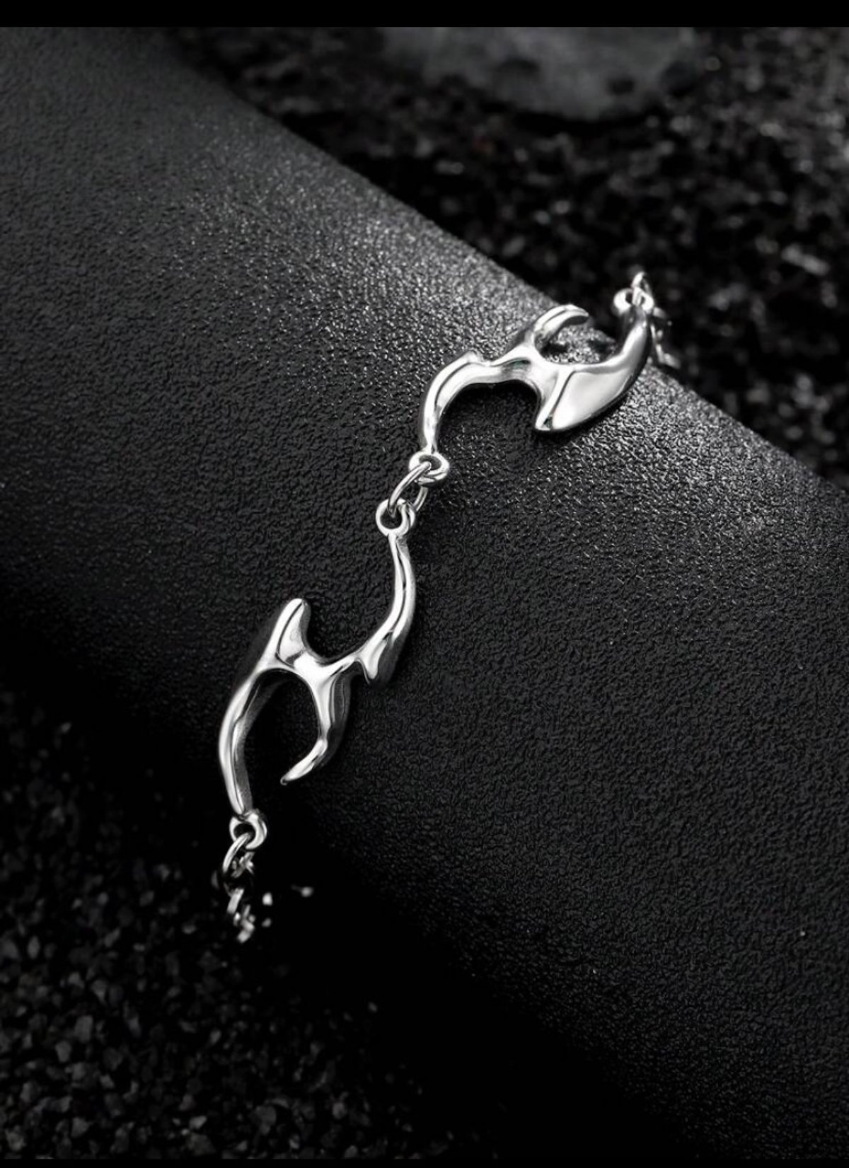 Pulseras Statement: La pieza que faltaba en tu outfit | View of the Sky - 5