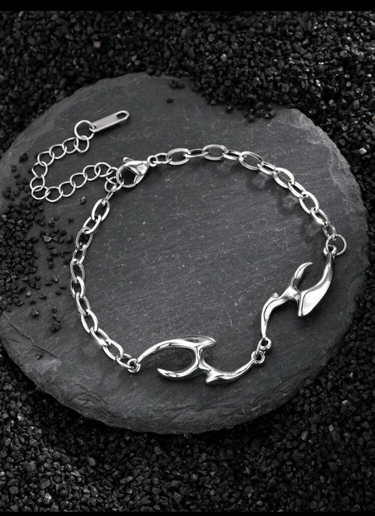 Pulseras Statement: La pieza que faltaba en tu outfit | View of the Sky - 3