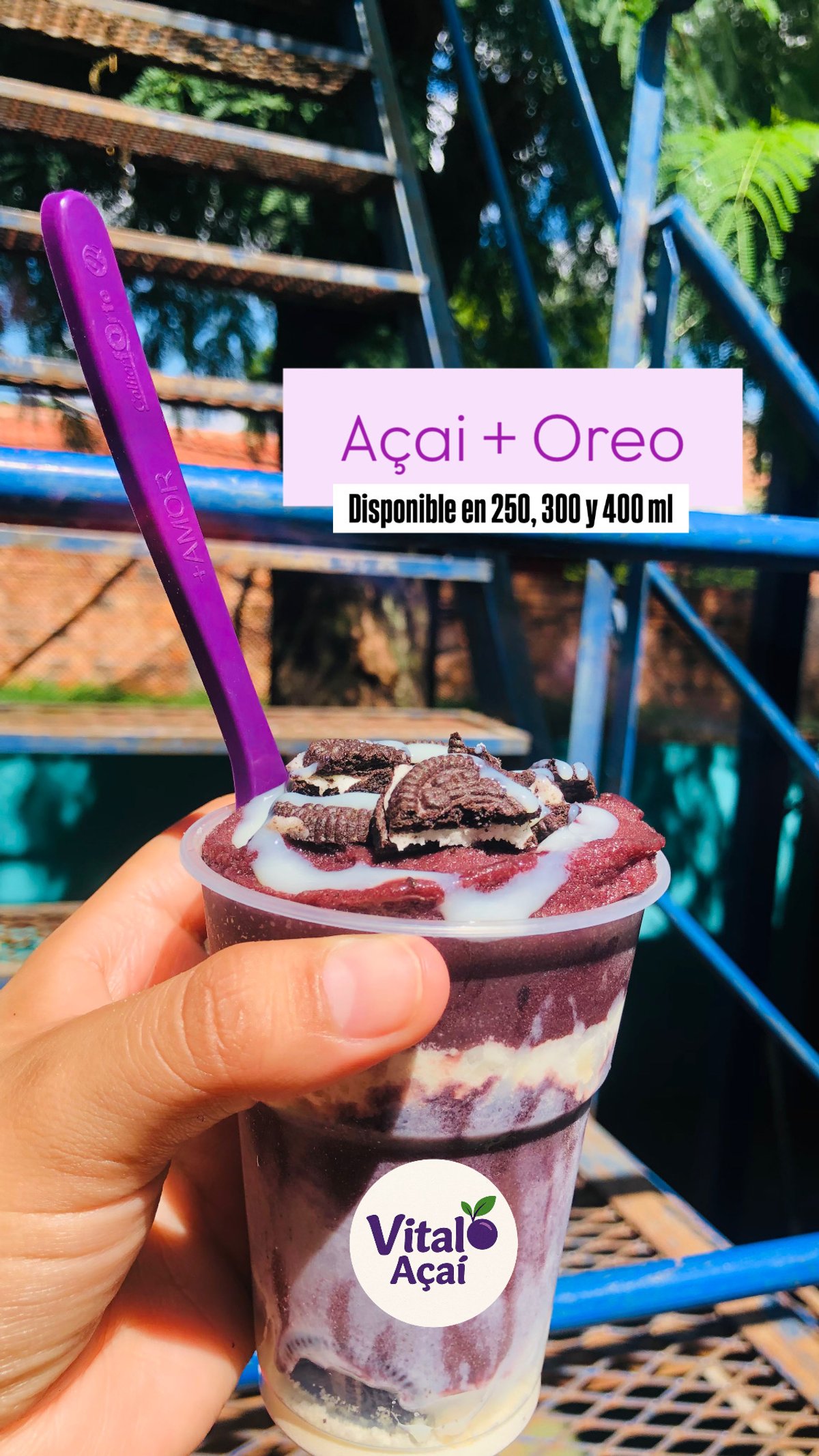 Açaí + Oreo