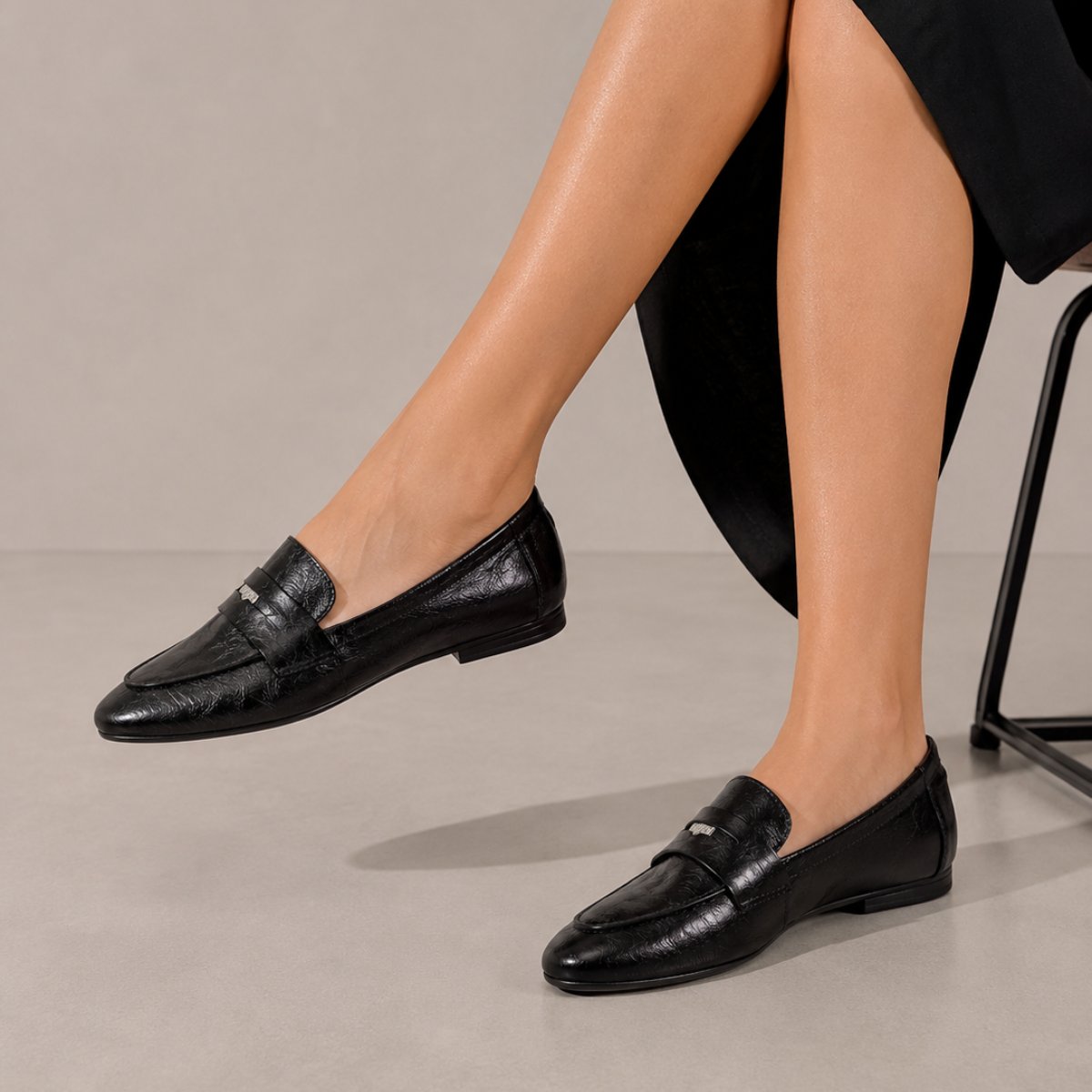 Mocasín de Cuero Negro Charol – Lia Line - 2