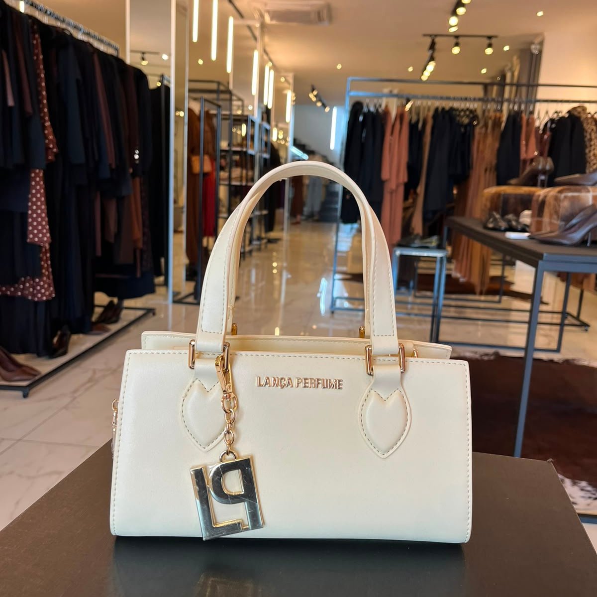 Bolso de Mano Off White – Lança Perfume - 3