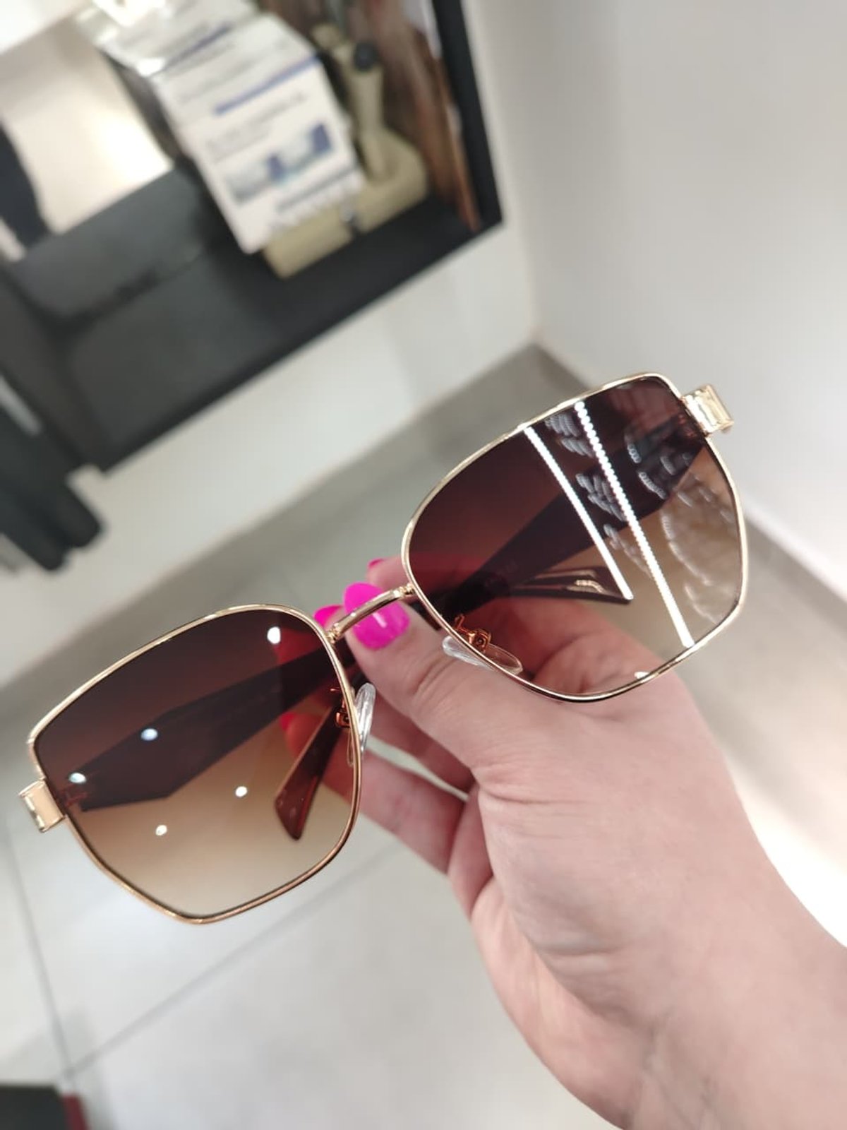 Lente de sol con protección uvx400 