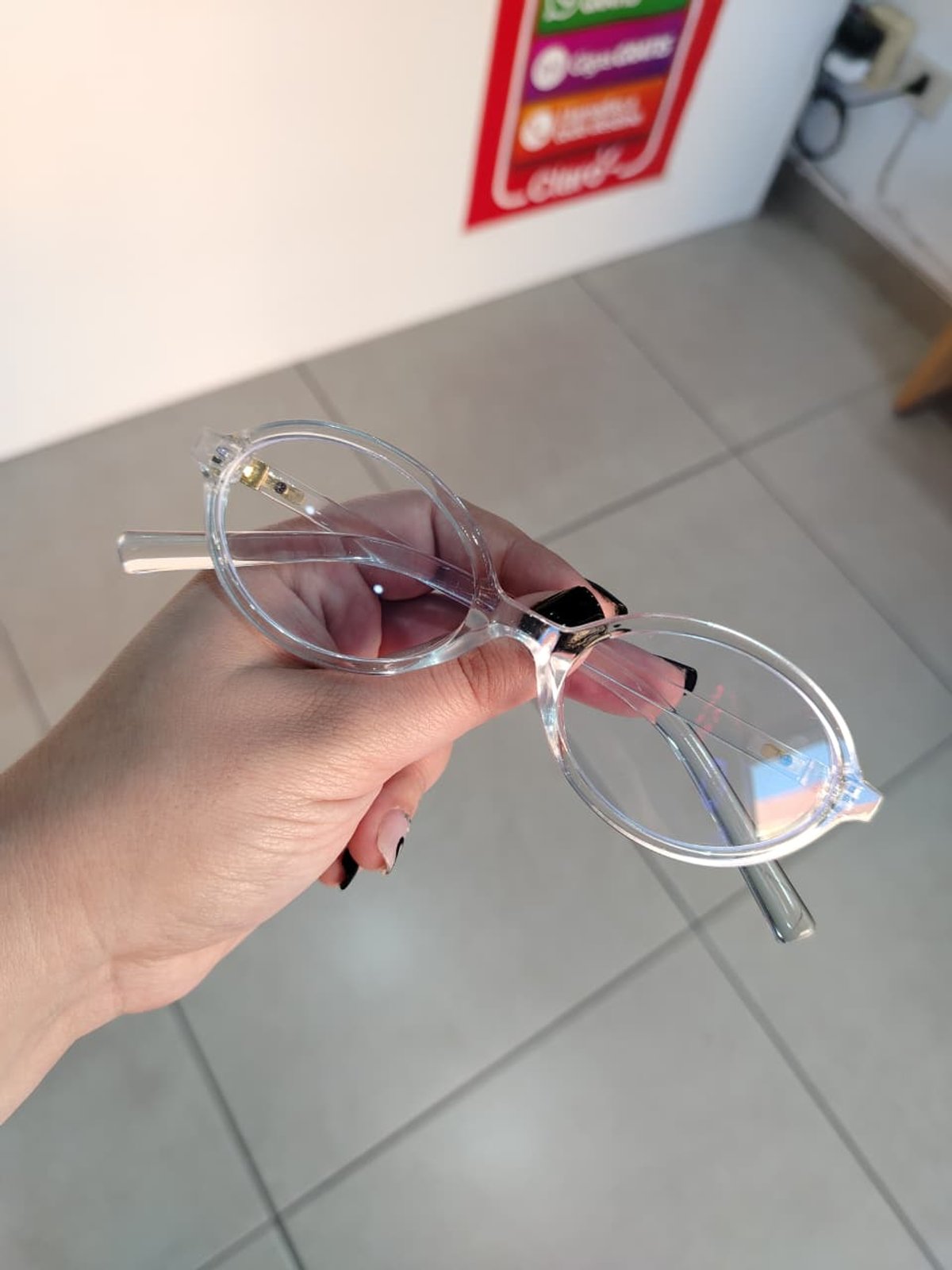 Gafas de moda en negro y transparete - 2