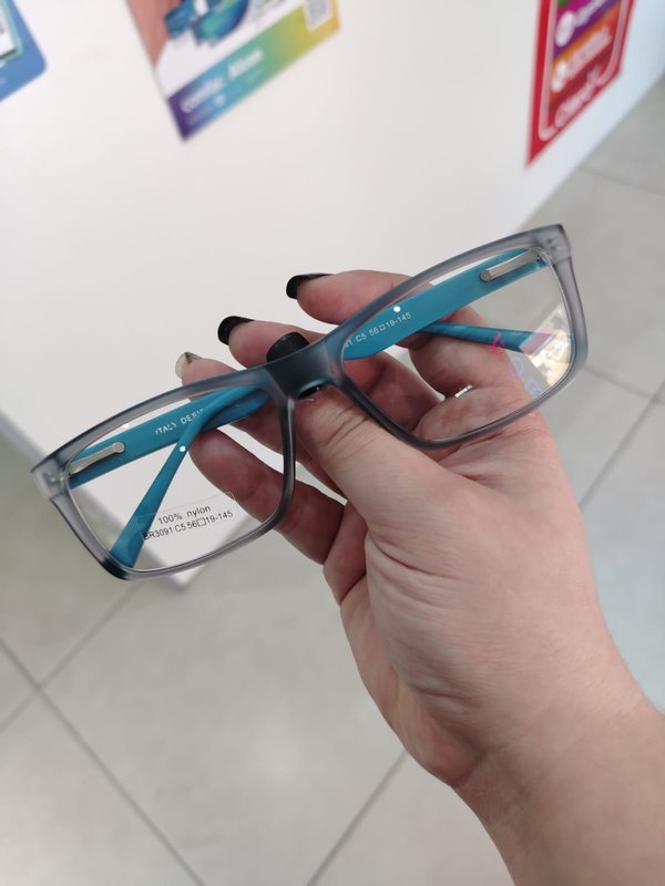 Armazón gris caballero 