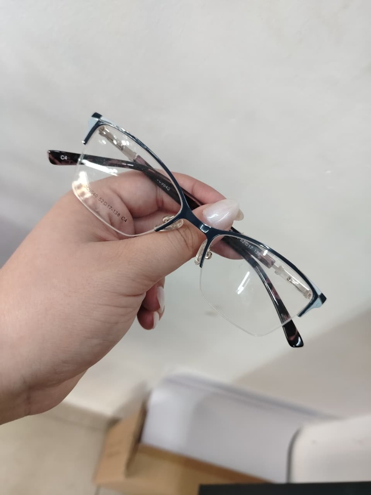 Armazón metal al hilo dama 