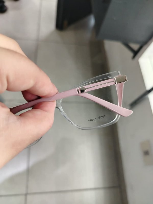 Armazon transparente acetato