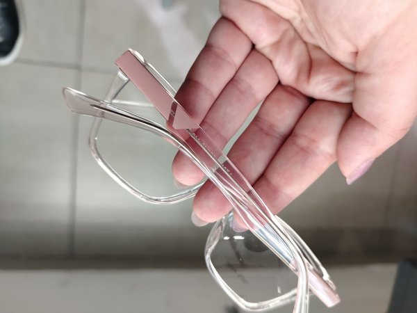 Armazon transparente acetato