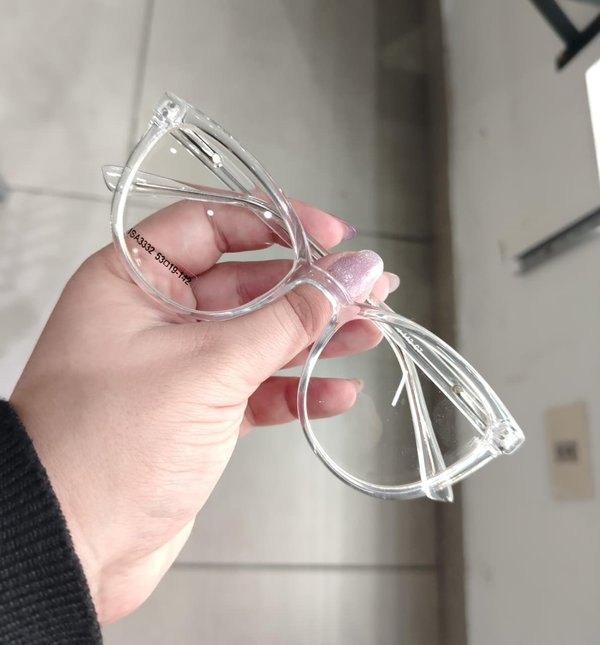 Armazon transparente acetato