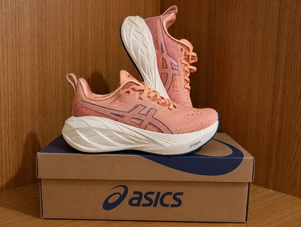 Zapatillas Deportivas - ASICS Novablast 4