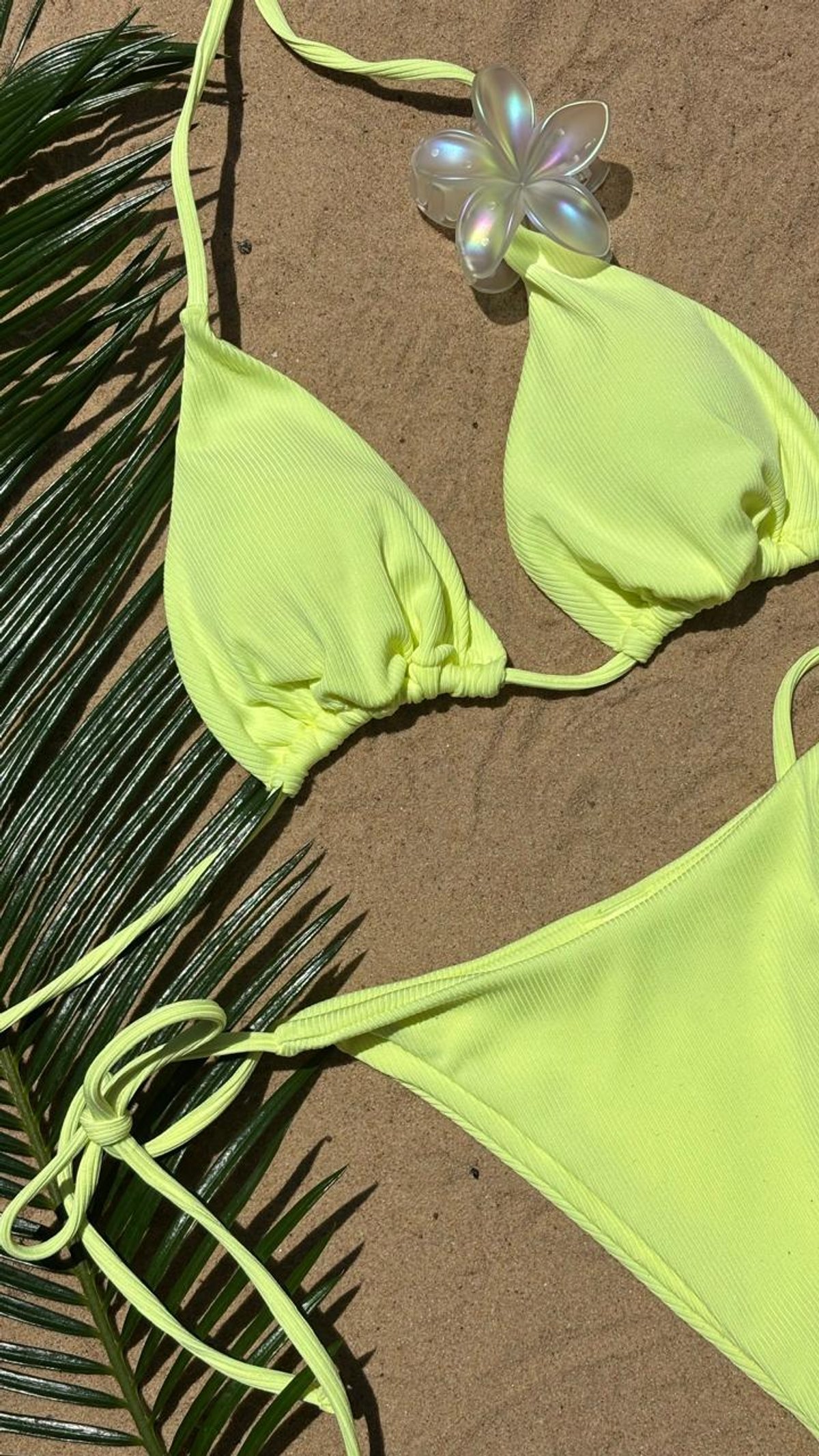BIKINI LISO VERDE LIMON