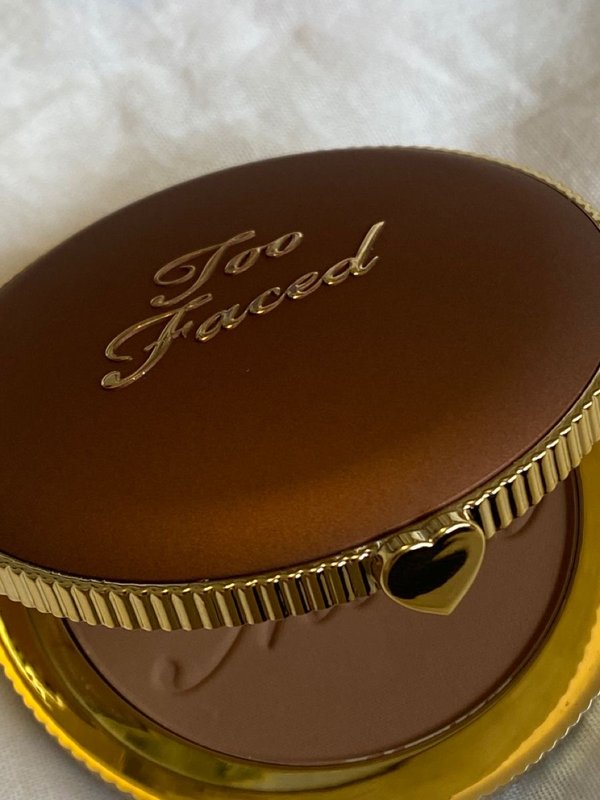 TOO FACED CHOCOLATE SOLEIL MATTE BRONZER