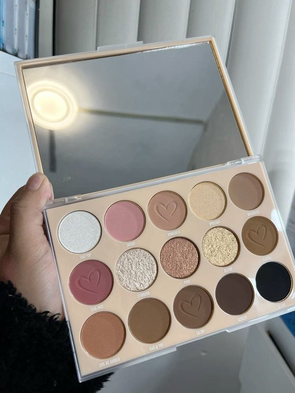 BEAUTY CREATIONS NUDE X EYESHADOW PALETTE