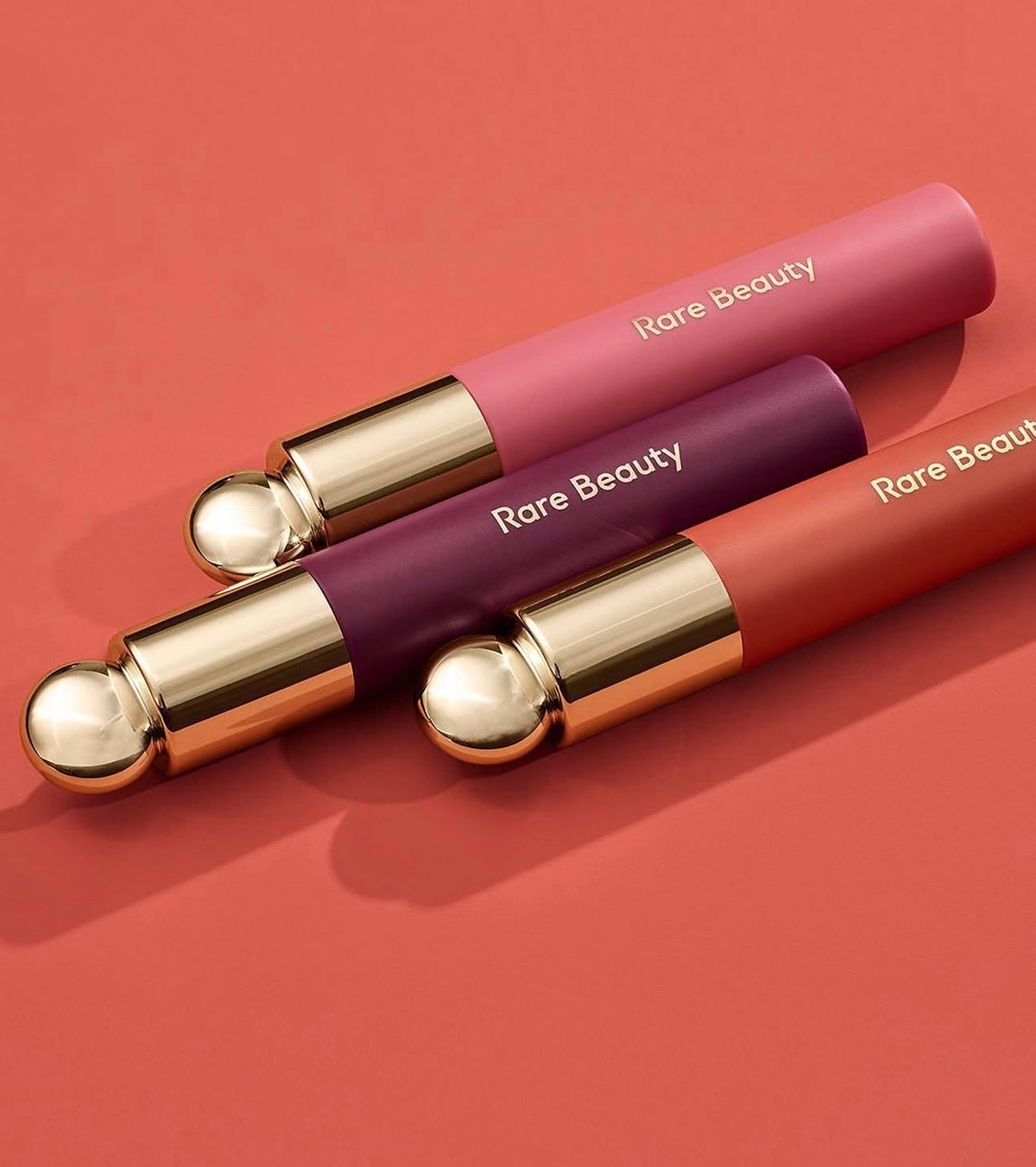 RARE BEAUTY TINTED LIP OIL