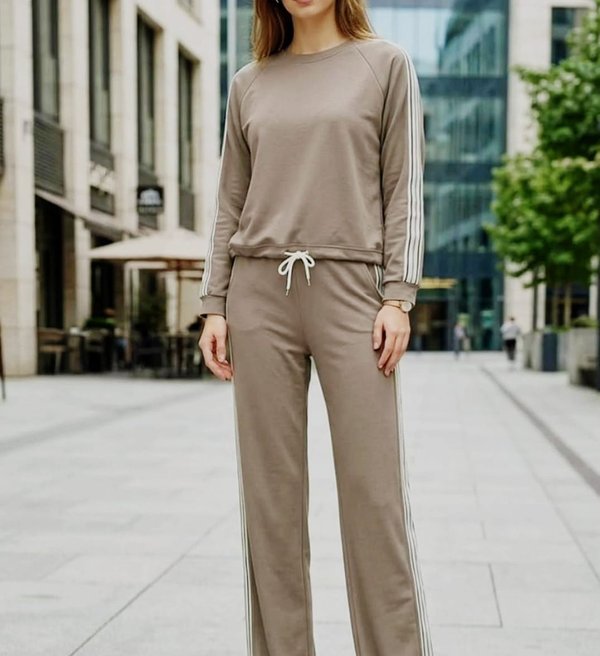 Color beige