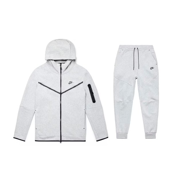 Nike Tech Fleece